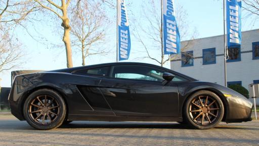 Lamborghini Gallardo met 19 inch Ferrada FR4 velgen