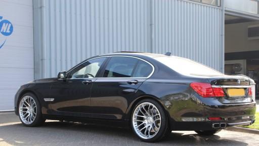 BMW 7-serie met 21 inch Breyton GTP Silver