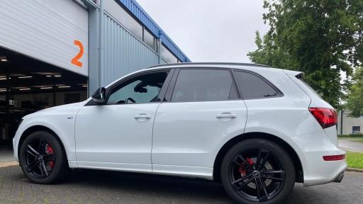 Audi Q5 met 20 inch Wheelworld WH27 black velgen