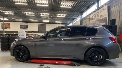 BMW 1-serie met 17 inch GMP Reven black velgen