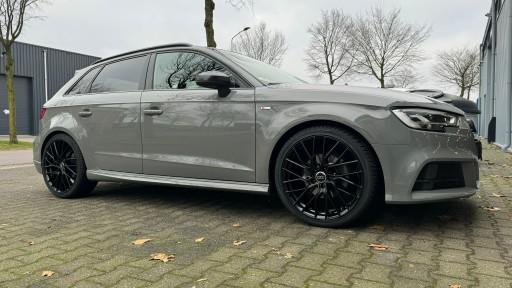 Audi A3 met 19 inch Monaco GP11 black velgen