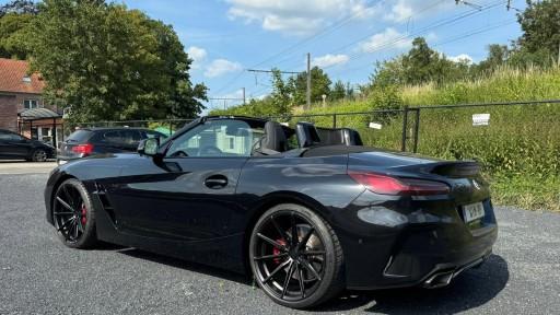 BMW Z4 G29 met 20 inch Wheelforce CF3.FF deep black velgen