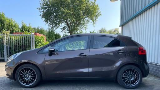 Kia Rio met 17 inch ATS Streetrallye velgen