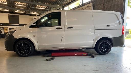 Mercedes Vito met 18 inch GMP Berghem velgen