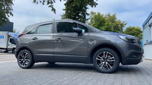 Opel Crossland met 16 inch GMP Astral zwart-gepolijste velgen