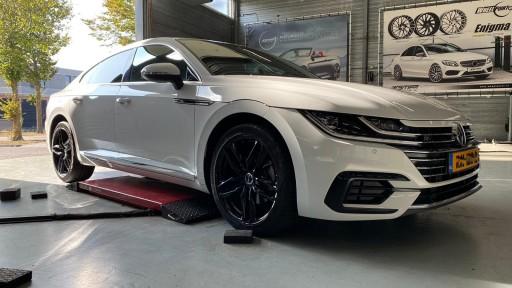 VW Arteon met 19 inch GMP Atom Black