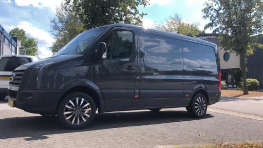 VW Crafter met 16 inch Borbet CW6