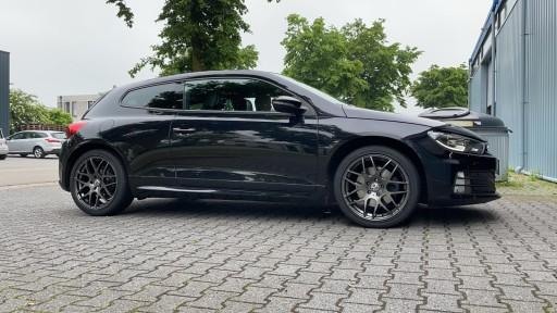 VW Scirocco met 18 inch Monaco Sport antraciet