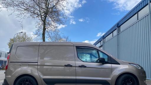 Ford Transit Connect met 17 inch GMP Matisse black.jpeg