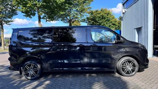 Ford Transit Custom met 19 inch AXE EX30T velgen.jpeg
