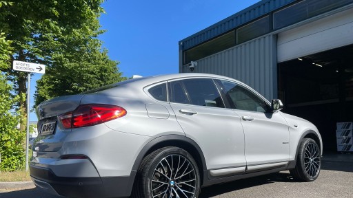 BMW X4 met 20 inch MAK Speciale velgen.jpg